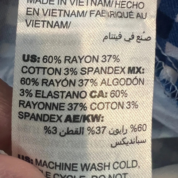 Chico's size 1.5 (Medium/Size 10) pull up pants blue checks - Picture 11 of 11